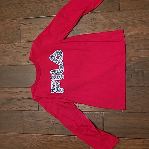 💥3for$12💥 FILA boy's long-sleeved Tshirt size Small 8 - Picture 1 of 4